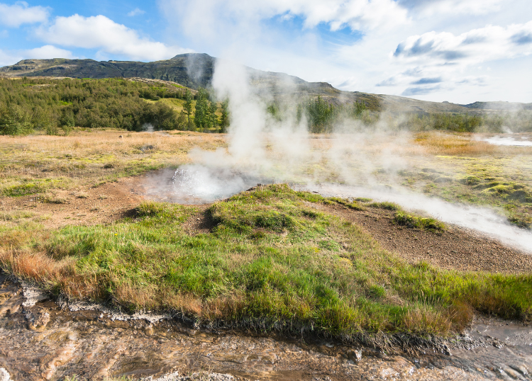 How Spring Site Conditions Affect Early Project Planning